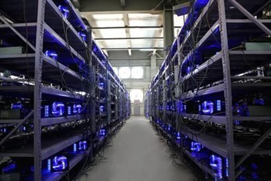 Large-scale UK mining farm hosting multiple ASIC rigs