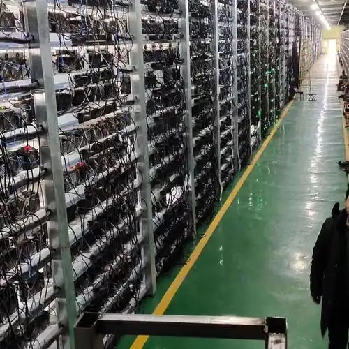 State-of-the-art mining rig operating in Southeast Asia hosting facility